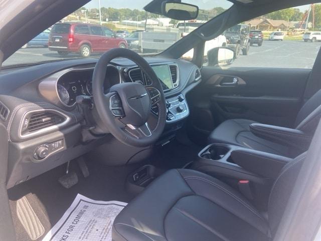new 2026 Chrysler Pacifica car, priced at $42,272