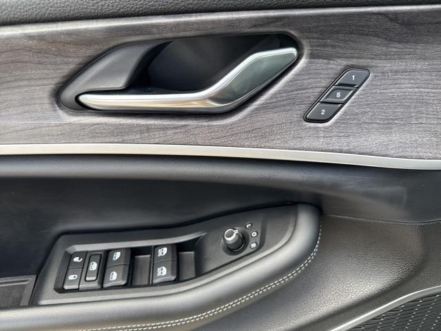 used 2022 Jeep Grand Cherokee L car, priced at $33,444