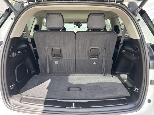 used 2022 Jeep Grand Cherokee L car, priced at $33,654