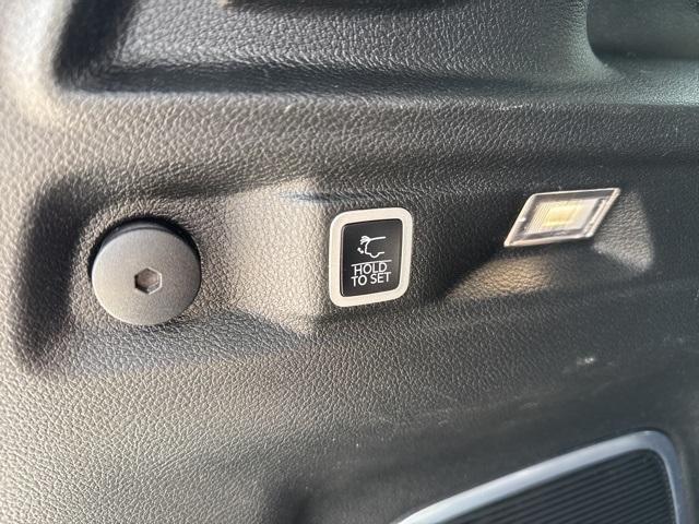 used 2022 Jeep Grand Cherokee L car, priced at $33,654
