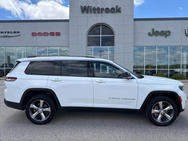 used 2022 Jeep Grand Cherokee L car, priced at $33,444