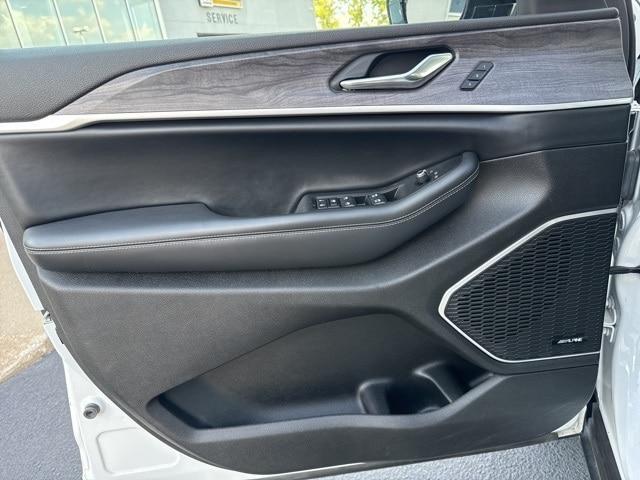 used 2022 Jeep Grand Cherokee L car, priced at $31,983