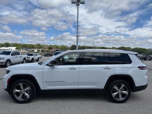 used 2022 Jeep Grand Cherokee L car, priced at $33,654