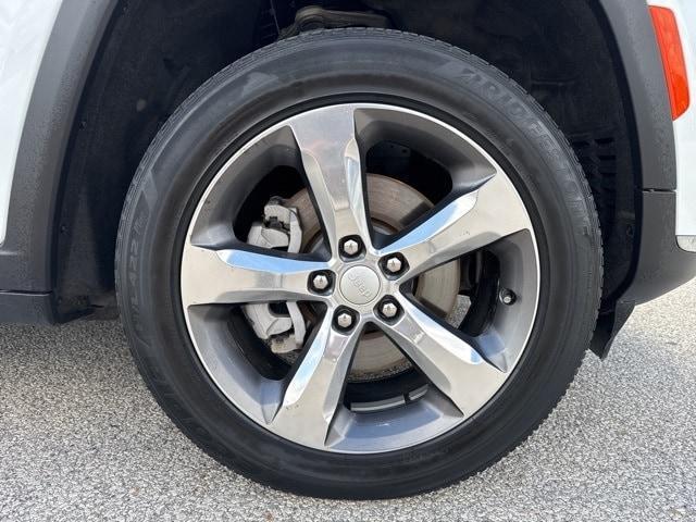 used 2022 Jeep Grand Cherokee L car, priced at $33,444