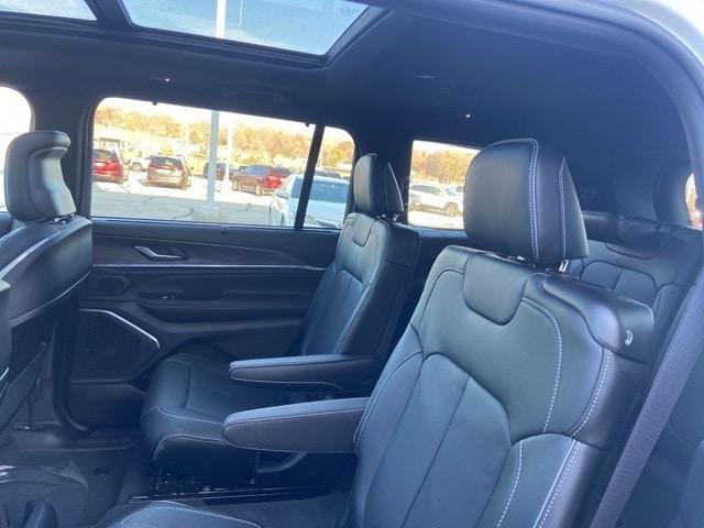 new 2025 Jeep Grand Cherokee L car, priced at $59,570