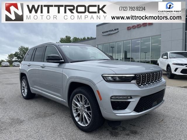 new 2024 Jeep Grand Cherokee car, priced at $52,649