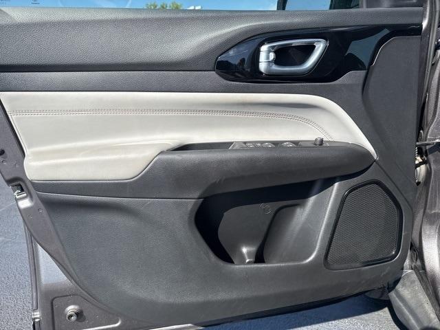 used 2022 Jeep Compass car, priced at $22,592