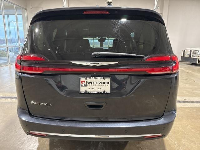 used 2021 Chrysler Pacifica car, priced at $25,925