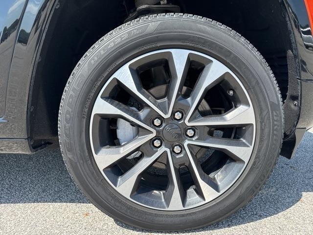 used 2022 Jeep Grand Cherokee car, priced at $39,713