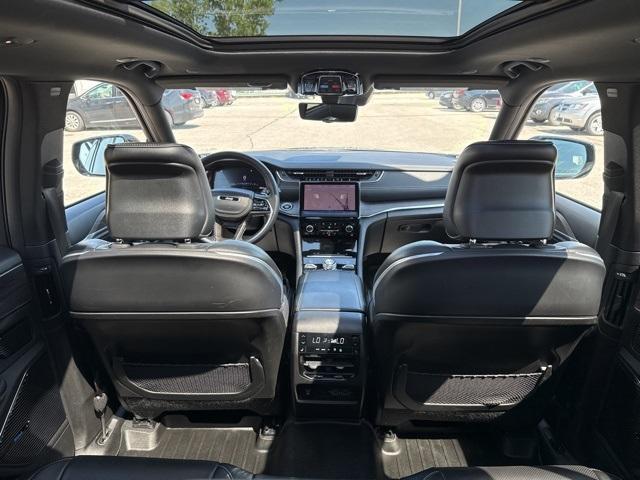 used 2022 Jeep Grand Cherokee car, priced at $39,713