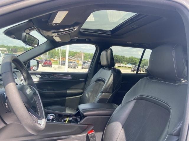 used 2023 Jeep Grand Cherokee car, priced at $33,973