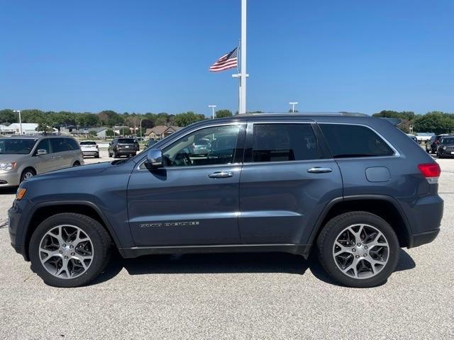 used 2019 Jeep Grand Cherokee car, priced at $23,473