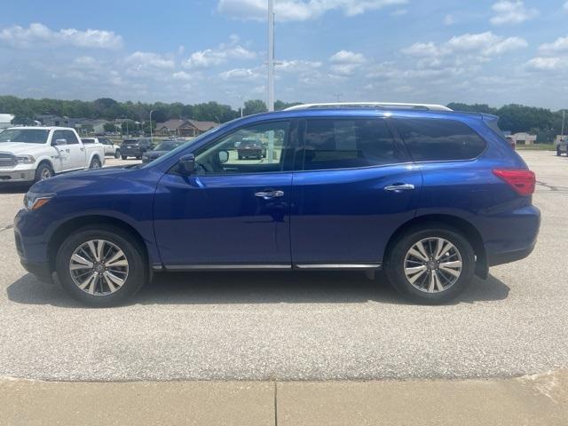 used 2020 Nissan Pathfinder car, priced at $21,994
