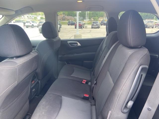 used 2020 Nissan Pathfinder car, priced at $23,153