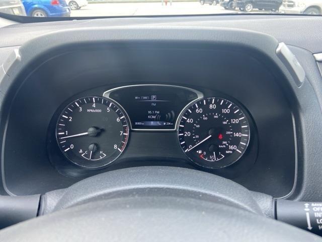 used 2020 Nissan Pathfinder car, priced at $23,153