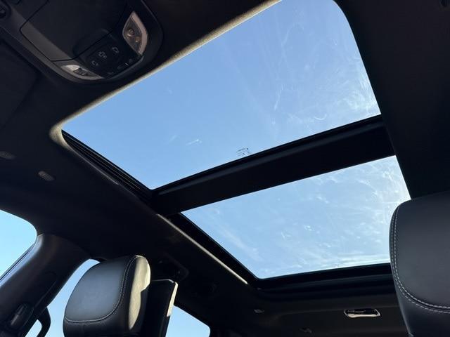 used 2023 Chrysler Pacifica car, priced at $41,525