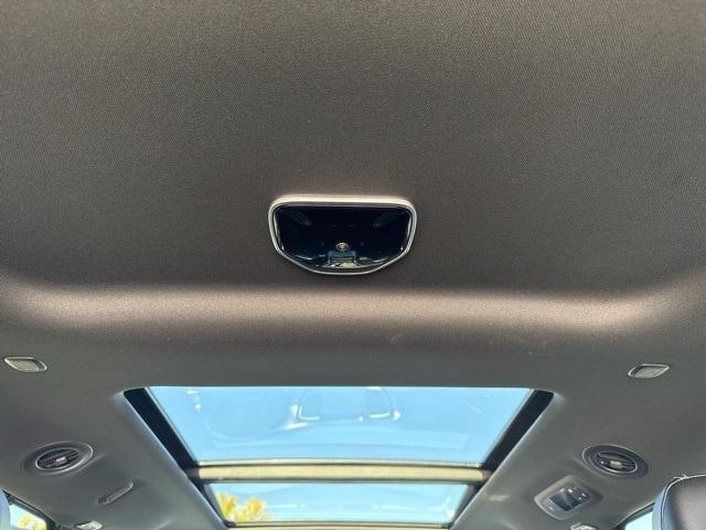 used 2023 Chrysler Pacifica car, priced at $41,525