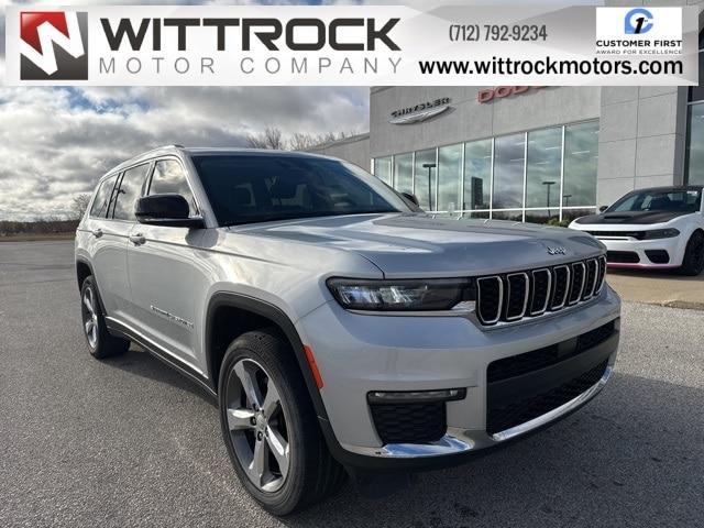 used 2021 Jeep Grand Cherokee L car, priced at $33,394