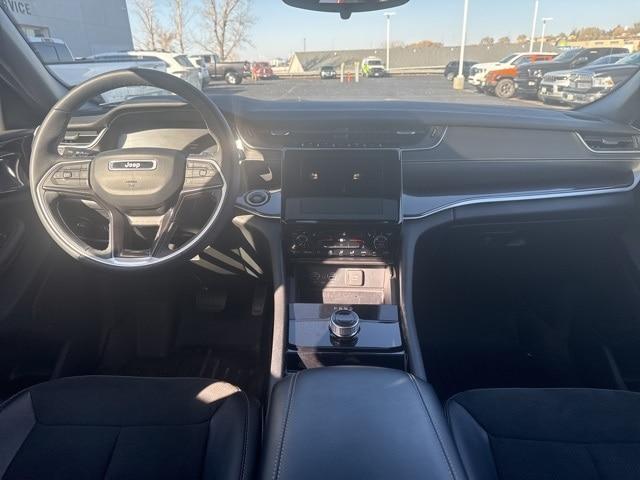 used 2023 Jeep Grand Cherokee car, priced at $33,637