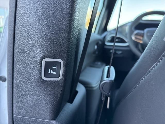 new 2026 Chrysler Pacifica car, priced at $42,108