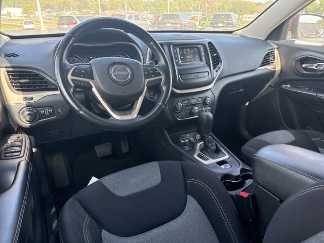 used 2014 Jeep Cherokee car, priced at $6,766