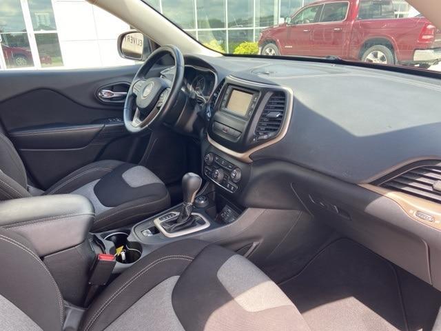 used 2014 Jeep Cherokee car, priced at $7,984