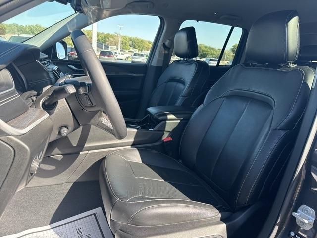 used 2023 Jeep Grand Cherokee car, priced at $33,873