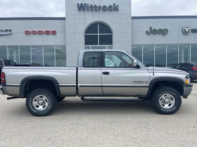 used 1995 Dodge Ram 1500 car, priced at $9,584