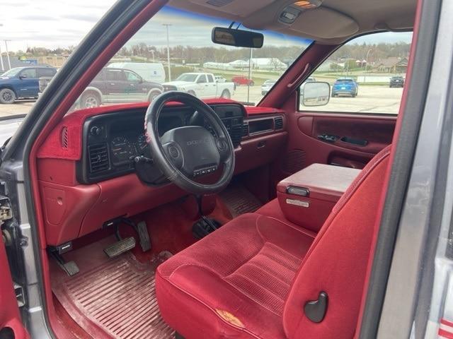 used 1995 Dodge Ram 1500 car, priced at $9,584