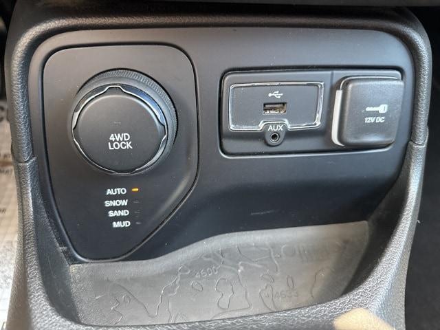 used 2016 Jeep Renegade car, priced at $12,912