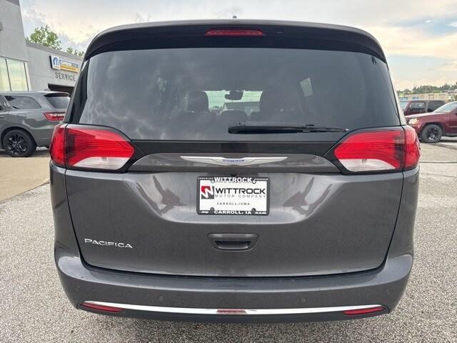 used 2018 Chrysler Pacifica car, priced at $18,304