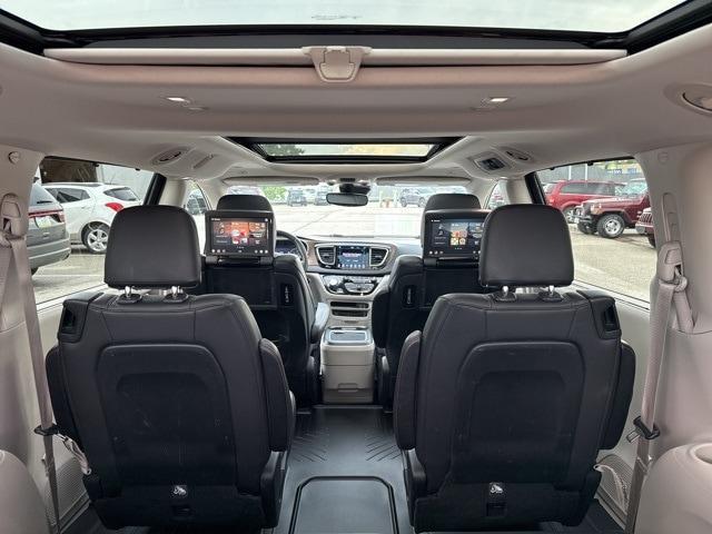 used 2018 Chrysler Pacifica car, priced at $18,304