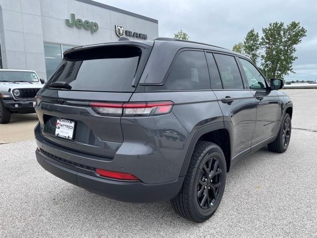 new 2024 Jeep Grand Cherokee car, priced at $39,758