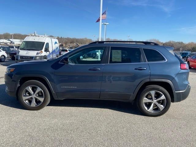 used 2022 Jeep Cherokee car, priced at $29,674