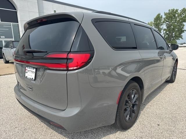 used 2022 Chrysler Pacifica car, priced at $27,697