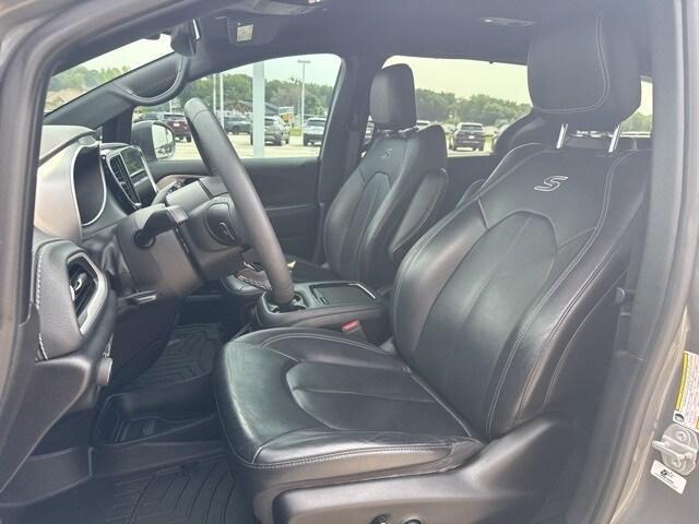 used 2022 Chrysler Pacifica car, priced at $27,697