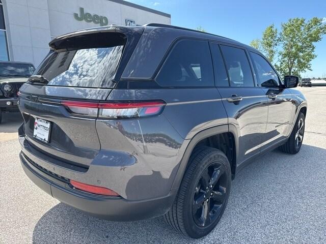 used 2023 Jeep Grand Cherokee car, priced at $33,738