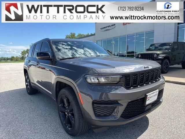 used 2023 Jeep Grand Cherokee car, priced at $33,738