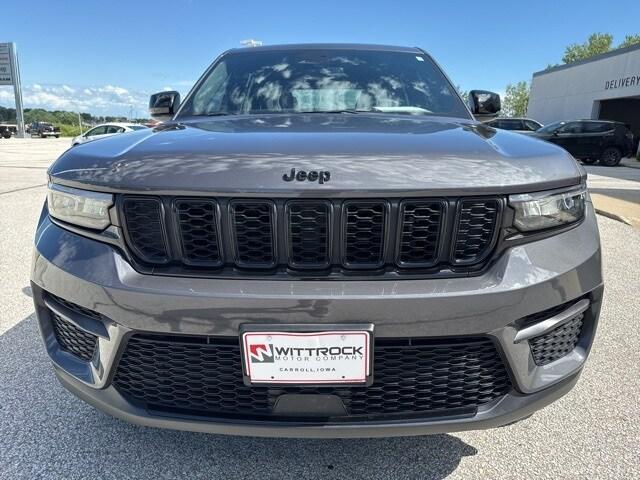 used 2023 Jeep Grand Cherokee car, priced at $33,738