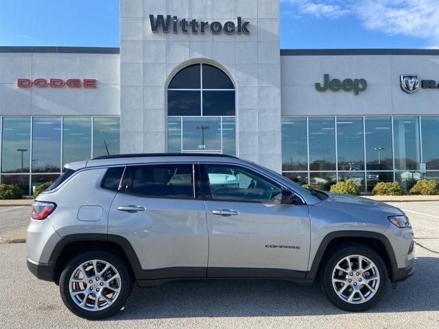 used 2022 Jeep Compass car, priced at $23,189