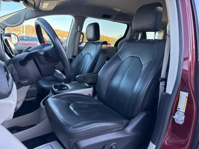 used 2021 Chrysler Pacifica car, priced at $26,544