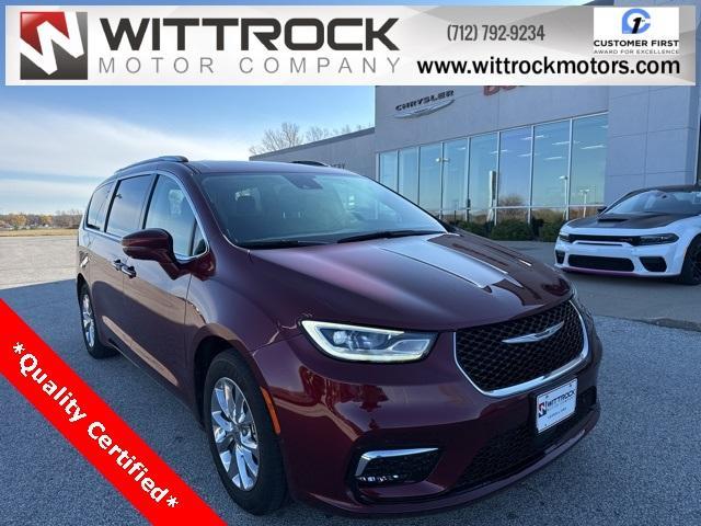 used 2021 Chrysler Pacifica car, priced at $26,544