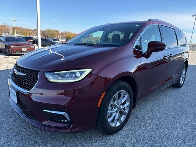 used 2021 Chrysler Pacifica car, priced at $26,544