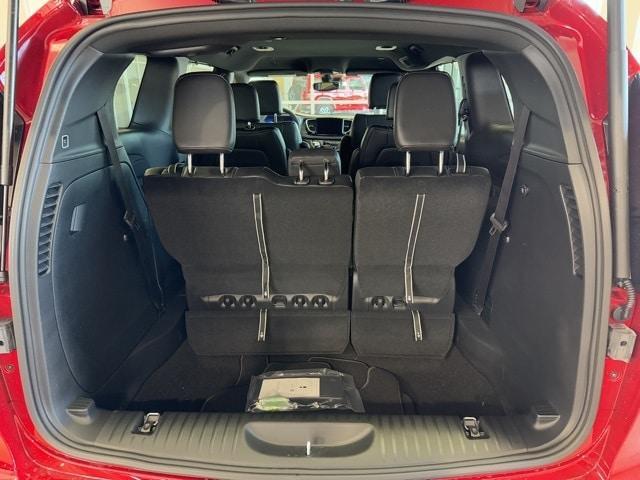 new 2025 Chrysler Pacifica car, priced at $41,420