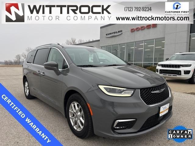 used 2021 Chrysler Pacifica car, priced at $26,621