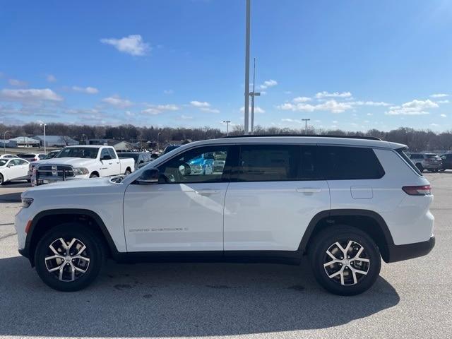 new 2024 Jeep Grand Cherokee L car, priced at $49,928