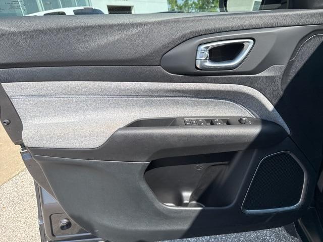 used 2022 Jeep Compass car, priced at $22,313