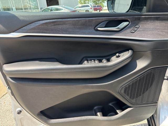 used 2023 Jeep Grand Cherokee L car, priced at $30,961