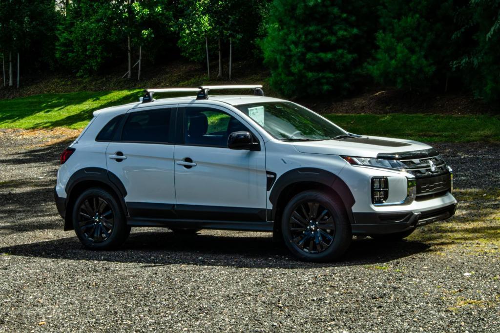 new 2025 Mitsubishi Outlander Sport car, priced at $31,238