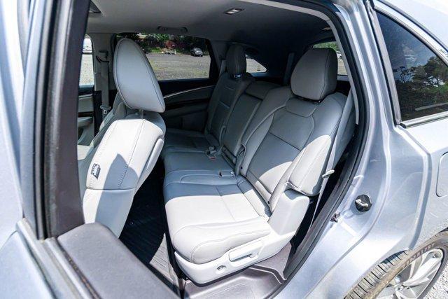 used 2017 Acura MDX car